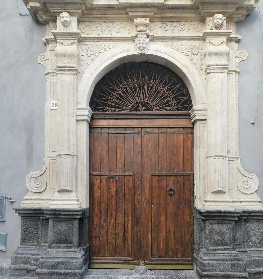 Palazzo Geremia - Le Dimore Dell'Antiquario Apartman Acireale Kültér fotó