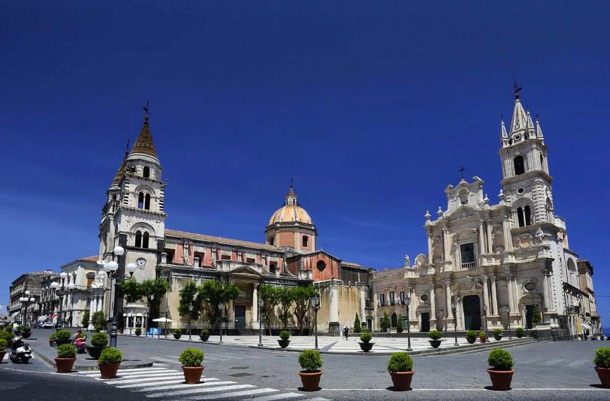 Palazzo Geremia - Le Dimore Dell'Antiquario Apartman Acireale Kültér fotó